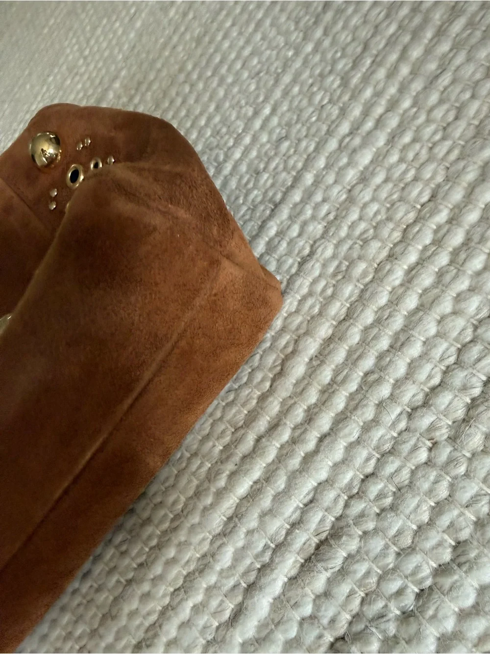 B-Low the Belt soft suede
